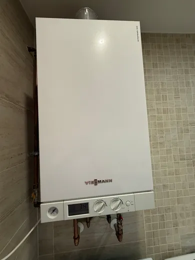 Na predaj 2-izbový byt, 55 m², Komárno, Ul. E. B. Lukáča