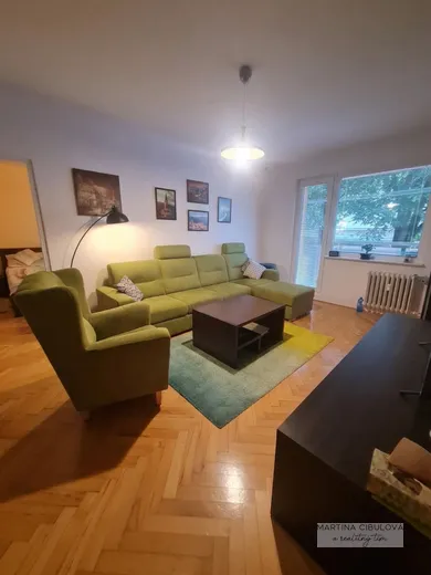 Na predaj 2-izbový byt, 59 m², Banská Bystrica, Družby