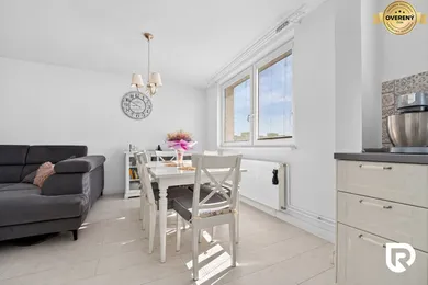 Na predaj 3-izbový byt, 73 m², Trenčín, Halalovka