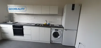 Na prenájom 1-izbový byt, 35 m², Levice, Ul. P. O. Hviezdoslava