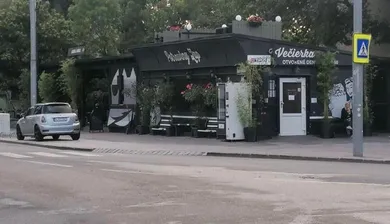 Lokale komercyjne na wynajem, Bratislava-Staré Mesto · €4500