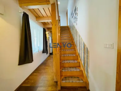 Na predaj dom, 200 m², Báb