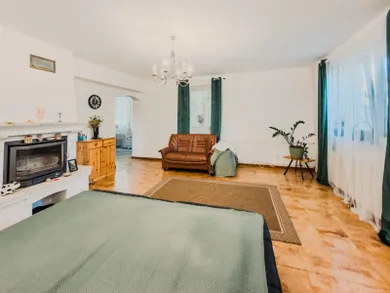 Na predaj dom, 189 m², Sereď, Námestie Slobody