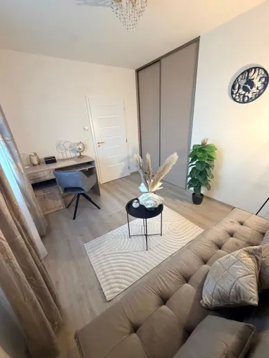 Na prenájom 3-izbový byt, 69 m², Dunajská Streda, Veľkoblahovská cesta