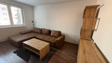 Na prenájom byt v Bratislava-Karlova Ves · €800 · Dokončené
