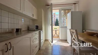 Mieszkania na sprzedaż, 3-pokojowe, Prievidza · €114 900
