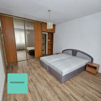 Apartments for rent, 4-room in Trnava · €850