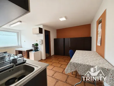 Na predaj 4-izbový dom, 130 m², Nové Zámky, Komárňabská ulica