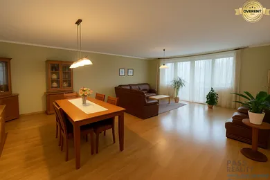Na predaj 4-izbový byt, 137 m², Bratislava-Staré Mesto, Kysucká