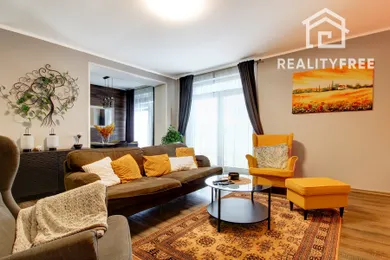 Na predaj dom v Láb · €309 900 · Novostavba