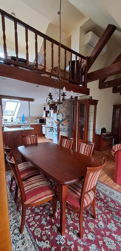 Na prenájom 5-izbový byt, 145 m², Žilina