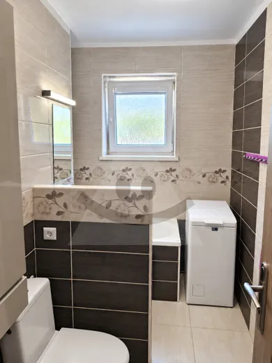 Na prenájom 2-izbový byt, 55 m², Martin, Centrum