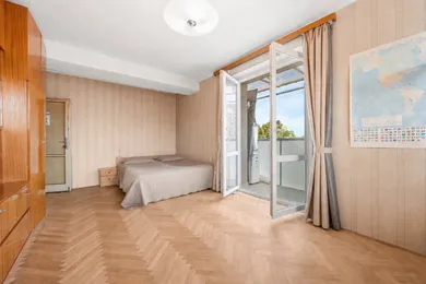 Na predaj 3-izbový byt, 79 m², Bratislava-Nové Mesto, Ovručská