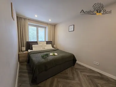 Na prenájom 2-izbový byt, 46 m², Bratislava-Nové Mesto, Riazanská