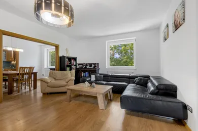 Na predaj 5-izbový byt, 143 m², Bratislava-Podunajské Biskupice