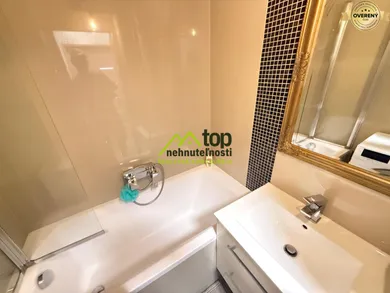 Na predaj 3-izbový byt, 65 m², Topoľčany