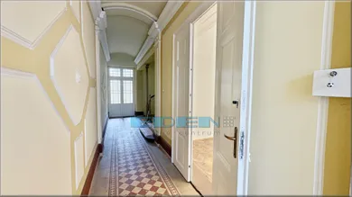 Na prenájom komerčné, 66 m², Košice-Staré Mesto, Mäsiarska