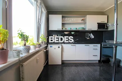 Na predaj 1-izbový byt, 38 m², Prievidza, M. Gorkého 10