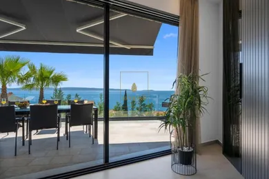 Na predaj dom, 370 m²