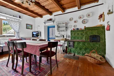 Domy na sprzedaż, 3-pokojowe, Banská Štiavnica · €139 900
