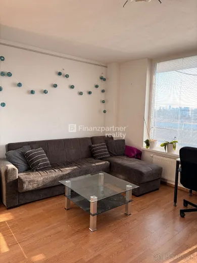 Na predaj 4-izbový byt, 95 m², Bratislava-Nové Mesto