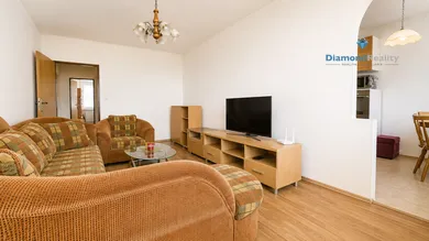 Mieszkania na sprzedaż, 3-pokojowe, Košice-Juh · €239 990