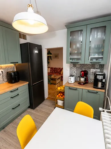 Na predaj 3-izbový byt, 82 m², Banská Bystrica, Internátna