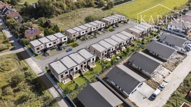 Domy na sprzedaż, Veľký Biel · €298 000