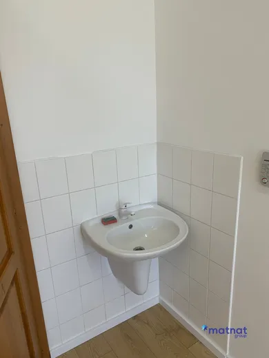 Na prenájom objekt v Bratislava-Nové Mesto · €240 · Dokončené