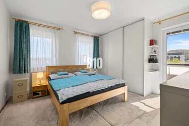 Na predaj 3-izbový byt, 79 m², Bratislava-Záhorská Bystrica