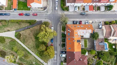 Na predaj 7-izbový dom, 320 m², Bratislava-Nové Mesto, Letná