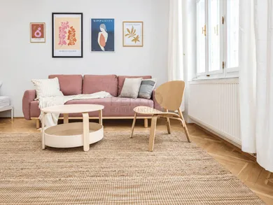 Na prenájom 2-izbový byt, 59 m², Bratislava-Staré Mesto, Tallerova
