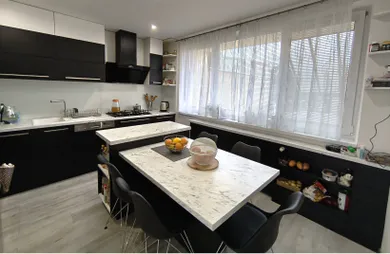 Na predaj 6-izbový dom, 110 m², Banská Bystrica, Zelená