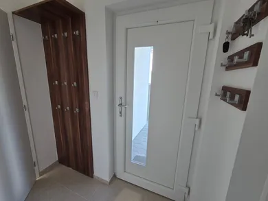 Na predaj dom, 127 m², Bratislava-Petržalka, Žltá
