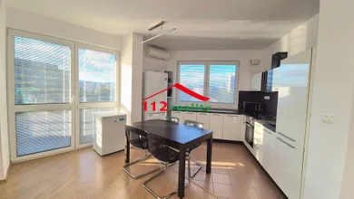 Eladó lakások, 3-szobás, Bratislava-Ružinov · €310 000