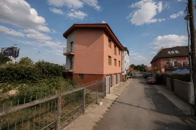 Na predaj dom, 80 m², Bratislava-Ružinov, Štiavnická