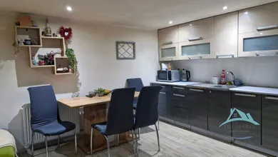 Na predaj dom, 300 m², Dolné Plachtince, J. Kráľa
