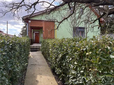 Domy na sprzedaż, 2-pokojowe, Hviezdoslavov · €249 900