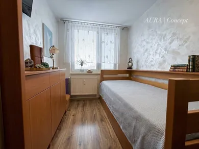 Na predaj 4-izbový byt, 86 m², Turzovka, Stred