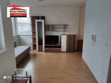 Byty na prenájom 1-izbový, Trnava · €560