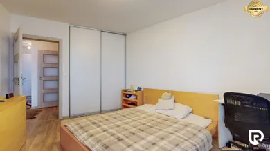 Na prenájom 2-izbový byt, 41 m², Bratislava-Vrakuňa, Čiližská