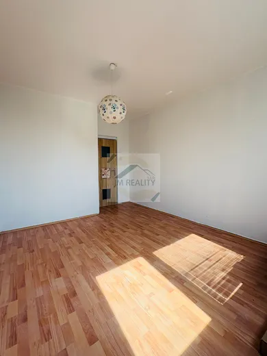 Na predaj 3-izbový byt, 76 m², Kajal