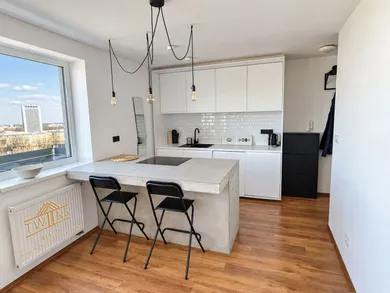 Na prenájom 2-izbový byt, 44 m², Bratislava-Karlova Ves, Staré Grunty