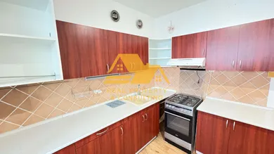 Byty na predaj 3-izbový, Nové Zámky · €143 000