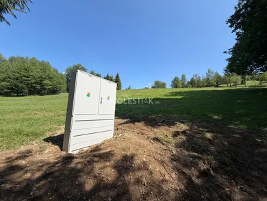 Na predaj pozemok, Oščadnica