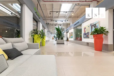 Na prenájom komerčné, 18 m², Bratislava-Ružinov