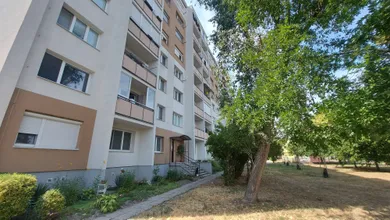 Mieszkania na sprzedaż, 1-pokojowe, Komárno · €64 999