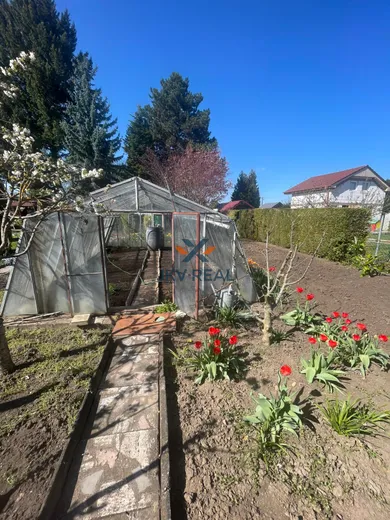 Na predaj rekreačný dom v Levice · €65 000 · Pôvodný stav