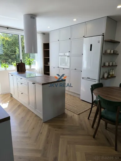Na prenájom 3-izbový byt, 73 m², Prešov, Sekčov
