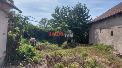 Na predaj pozemok, 158 m², Bučany